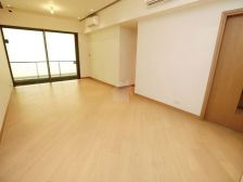 免佣『巴丙顿山』西半山豪宅▲11校网▲99年业权折扣优惠